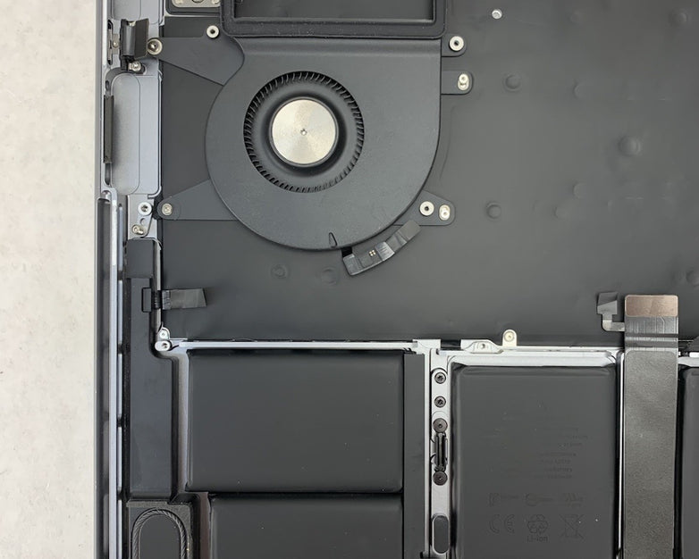 Apple Macbook Pro A2442 Keyboard Top Case Keyboard / Trackpad Assembly