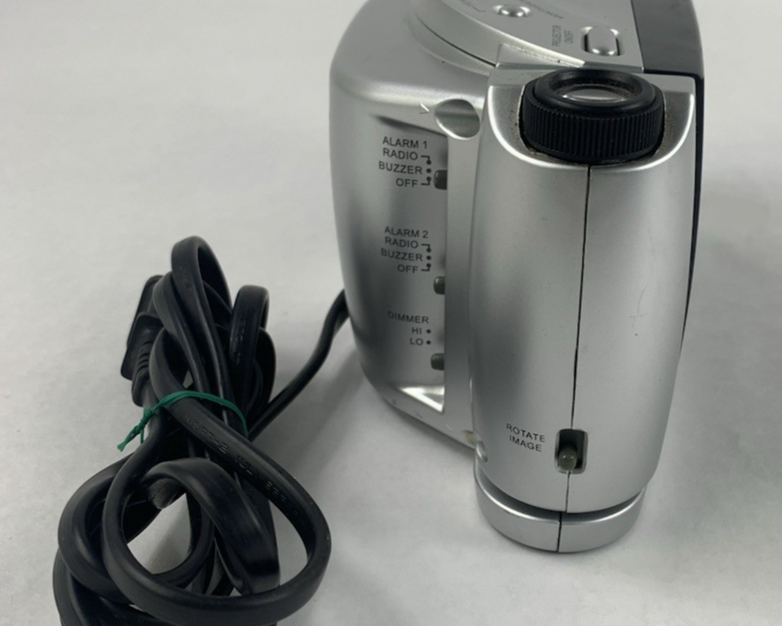 Emerson Research SmartSet CKS3516 Time Projector Alarm Clock Radio