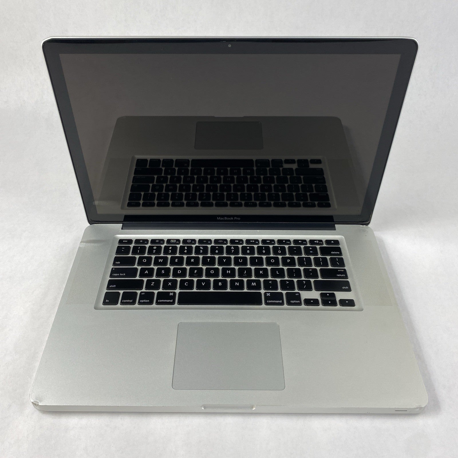 Apple MacBook Pro A1286 2010 15" 2.53GHz i5 8GB RAM 250GB SSD os10.13.66
