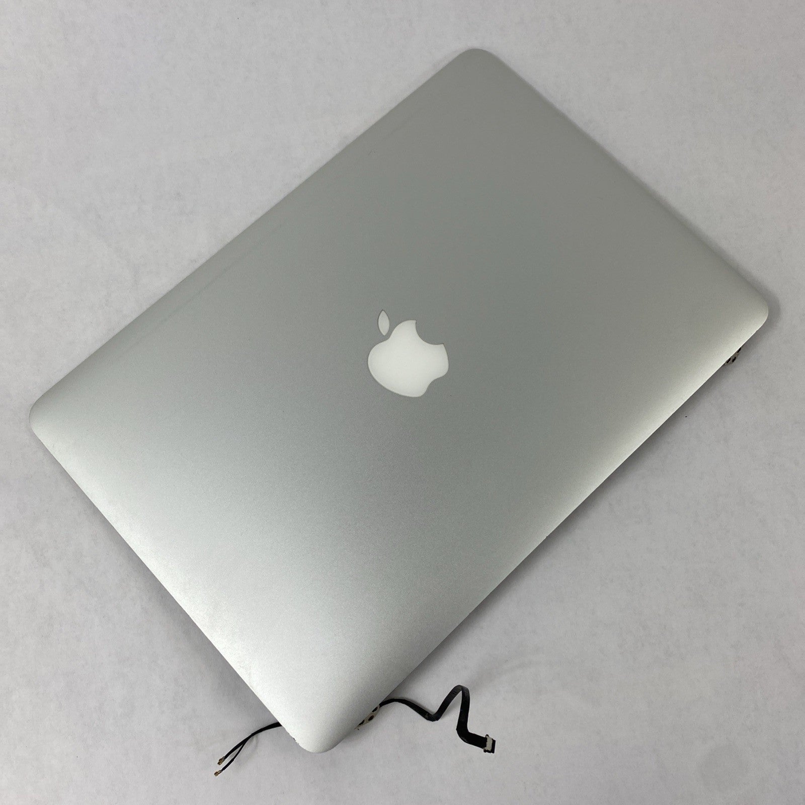 Apple MacBook Pro A1502 13.3-inch Screen Display Assembly Tested11