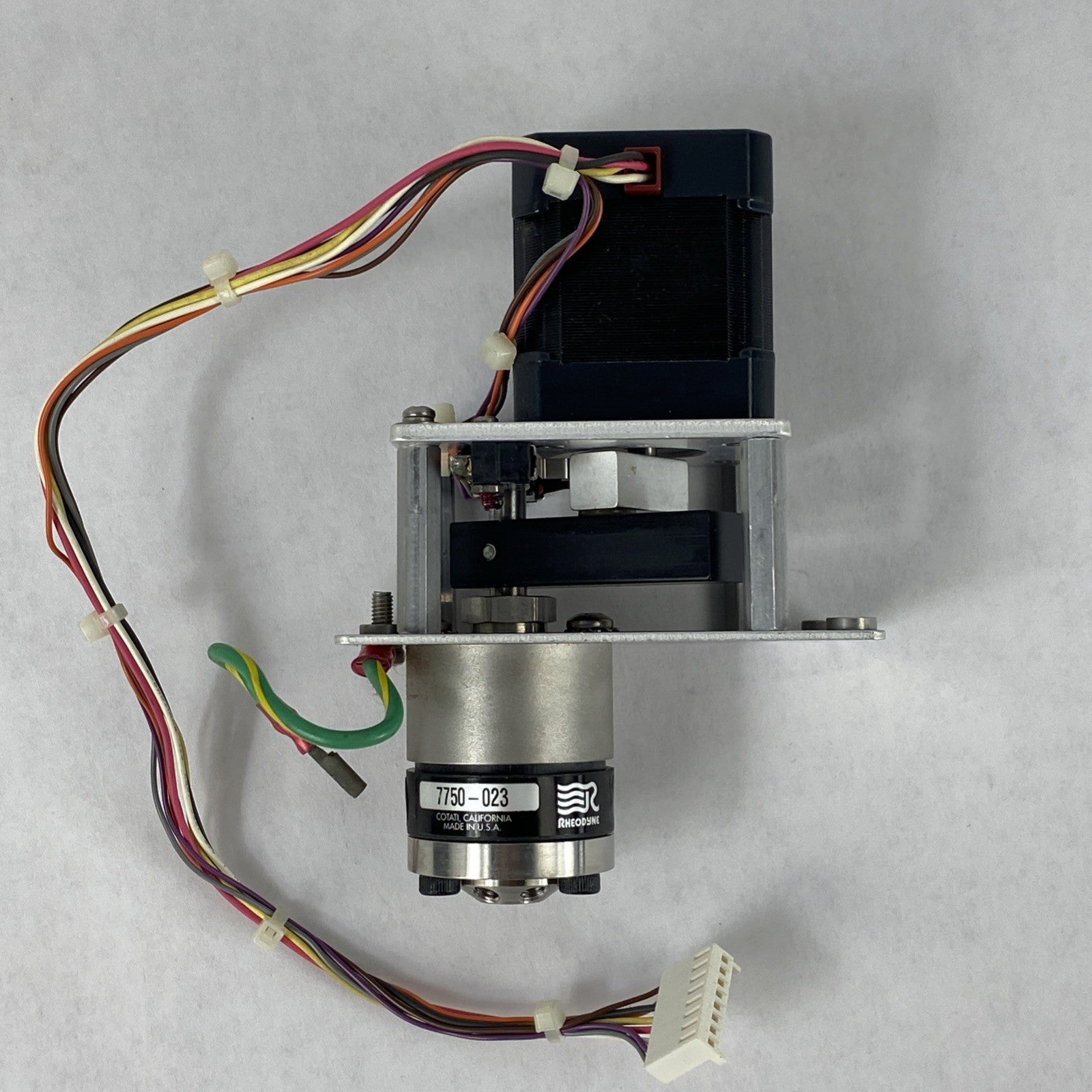 Rheodyne 7750E-030 6 Port Valve Oriental Motor C7733-9012K Vexta Stepping Motor2