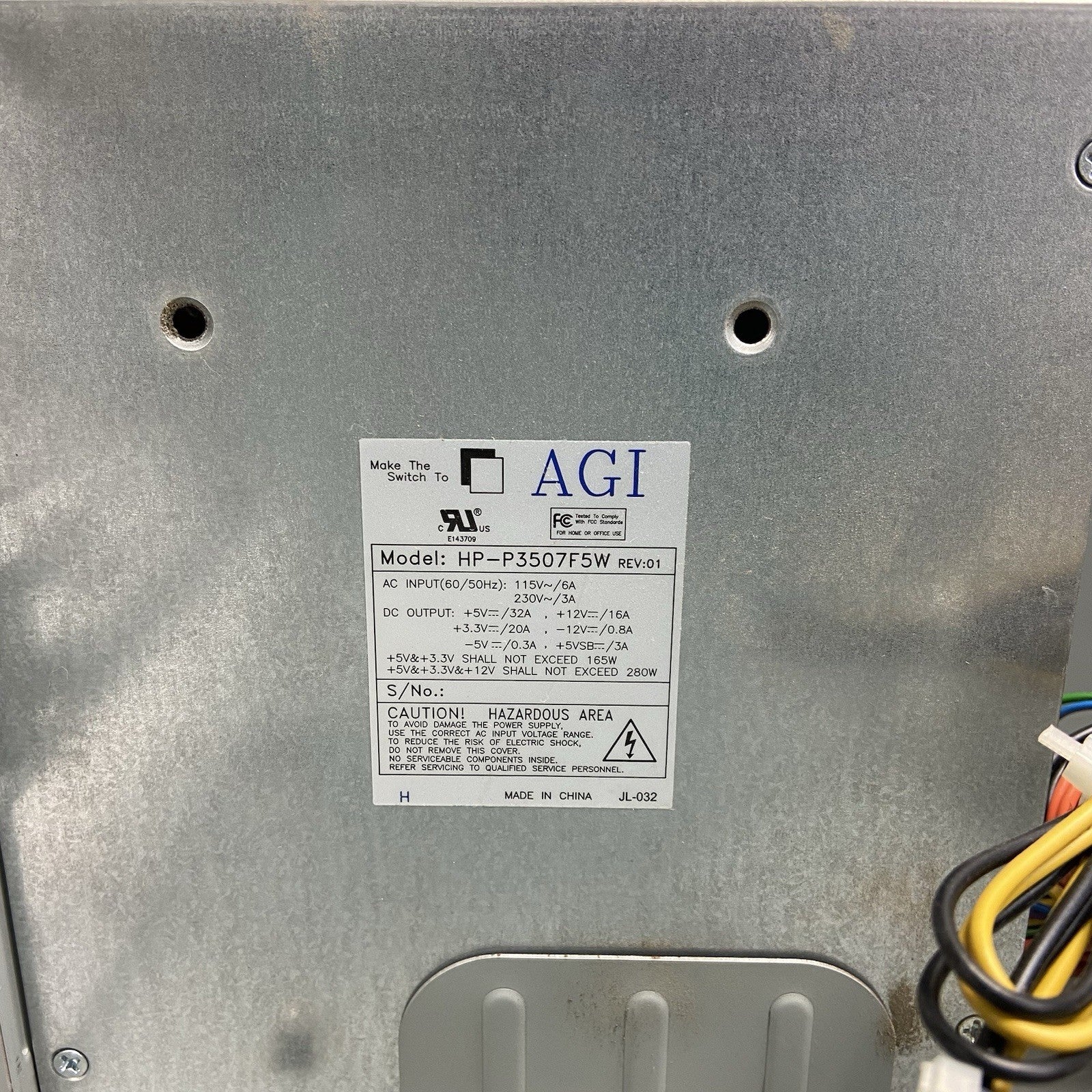 Chenbro PC61169 Mid Tower Case AGI HP-P3507F5W 350W PSU11