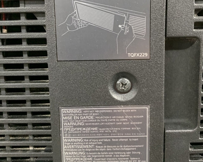 Panasonic PT-DZ10KU WUXGA DLP Lamp Projector 3077 H - Tested No Lens No Remote
