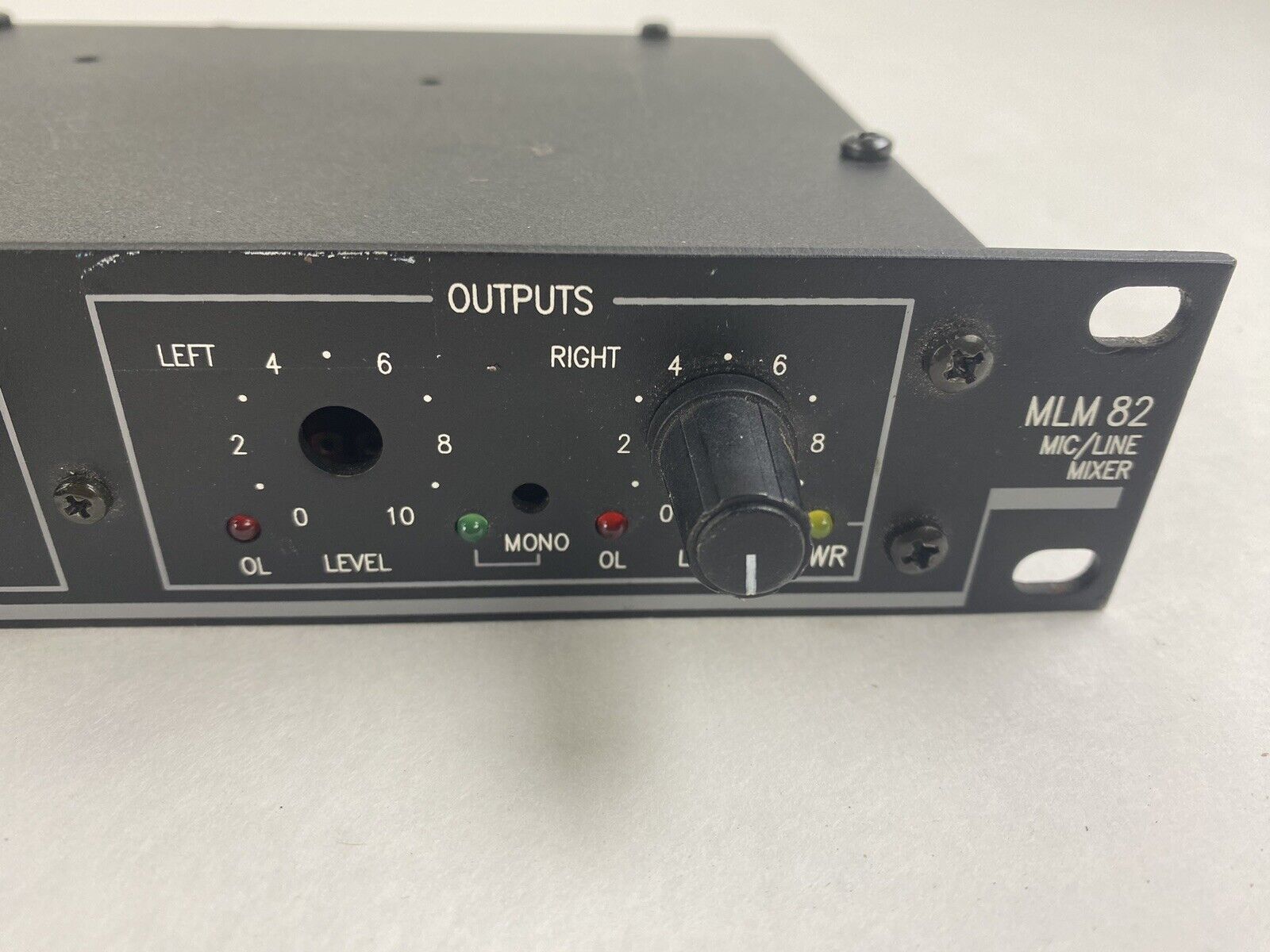Rane MLM82 8 Channel Rack Mountable Mic/Line Mixer No Power Cord Untested