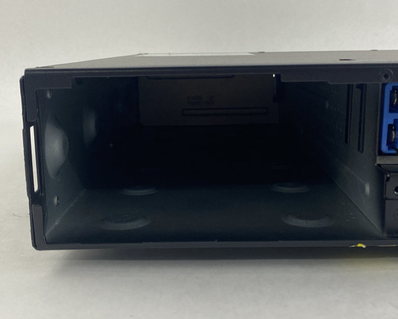 APC SMX1500RMZUNC Smart-UPS X 1500 Rackmount No batteries No Faceplate 8 Outlet
