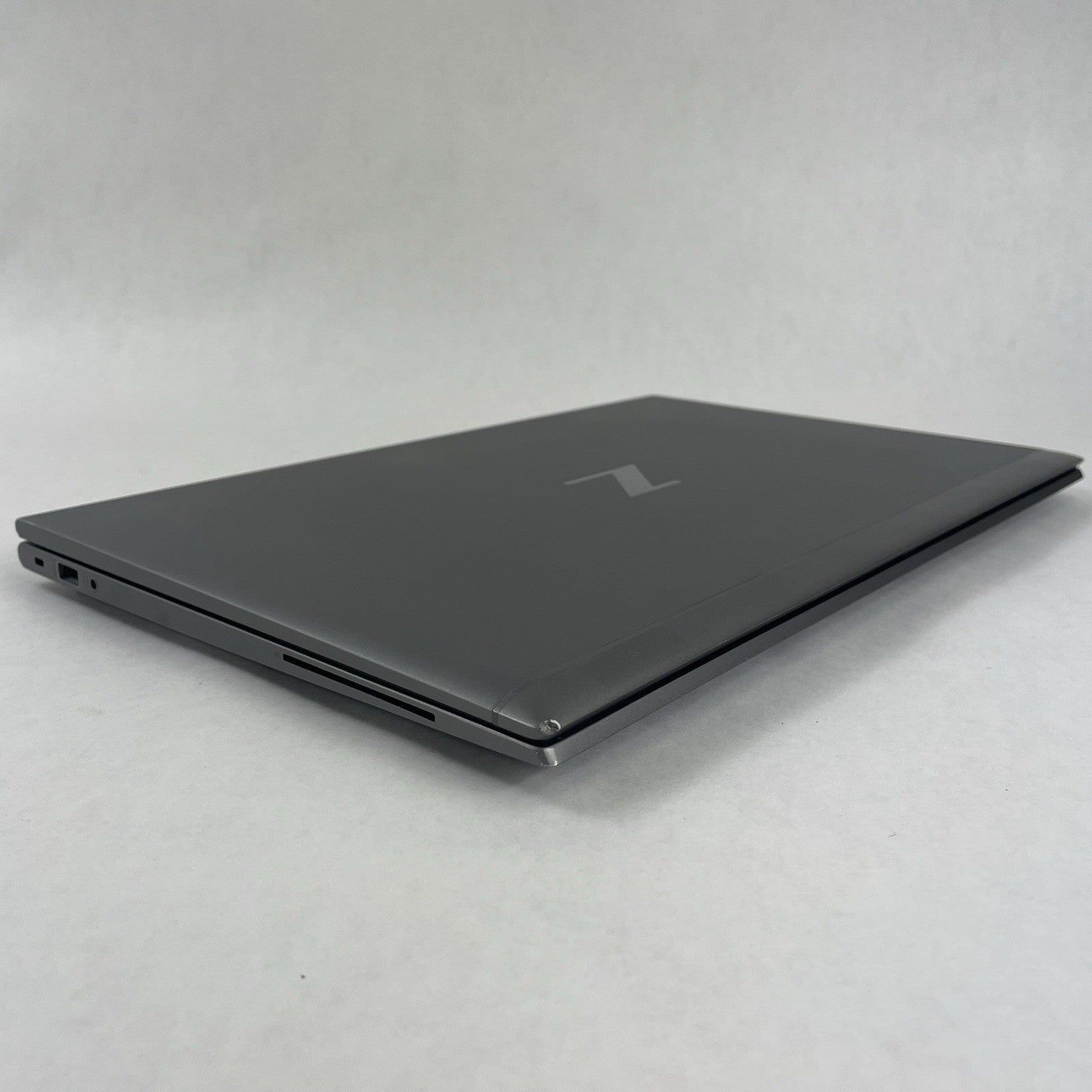 HP ZBook FireFly 15 G8 15.6" i7-1165G7 2.8GHz 16GB RAM No SSD/OS/AC - Bad Corner11