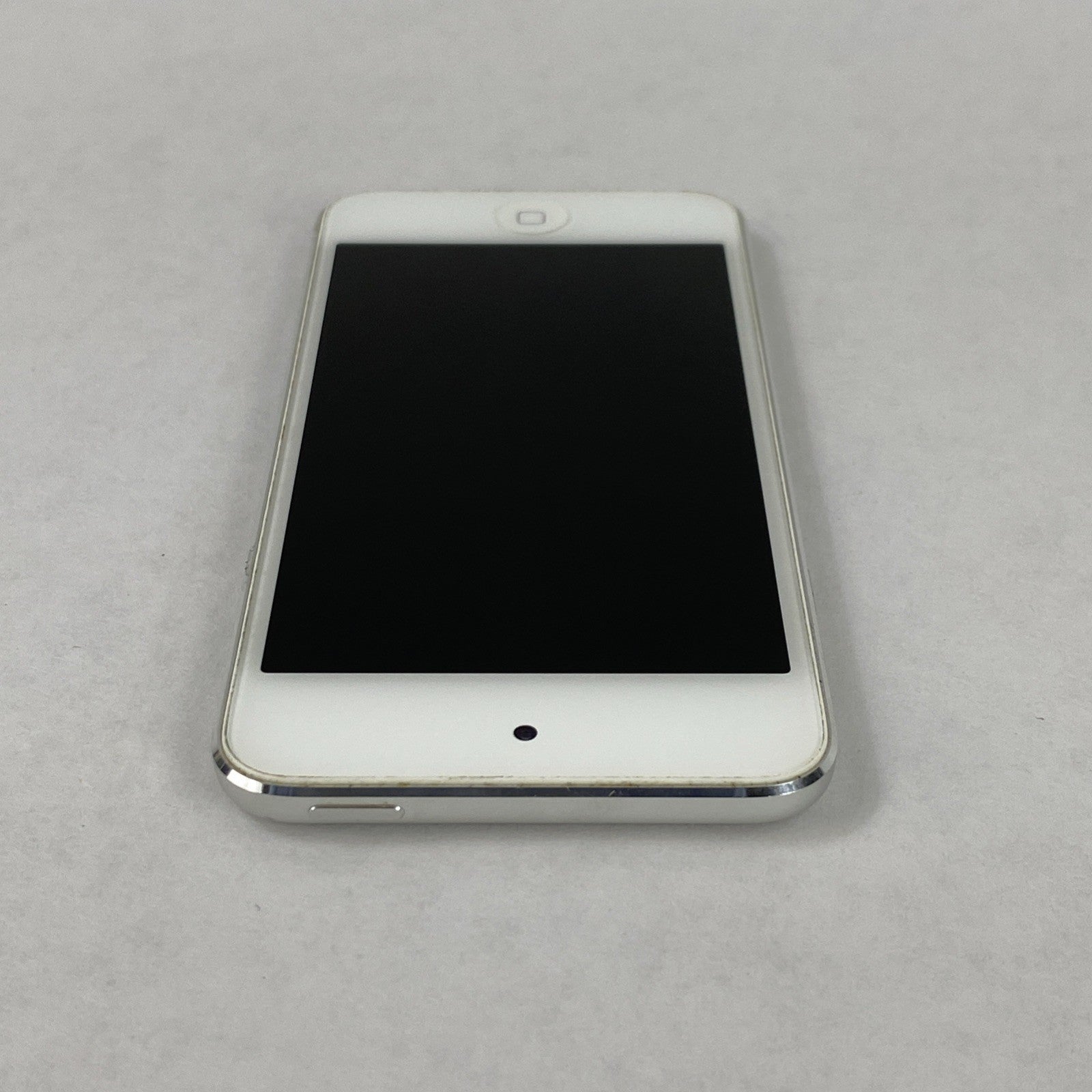 Apple iPod Touch 6th Gen A1574 16GB 4" Silver IOS 12.5.77