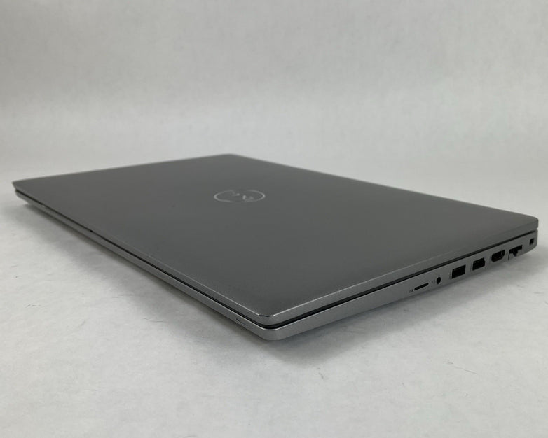 Dell Latitude 5520 15.6" i5-1135G7 2.40 GHz 8 GB RAM No SSD/OS/AC/Batt