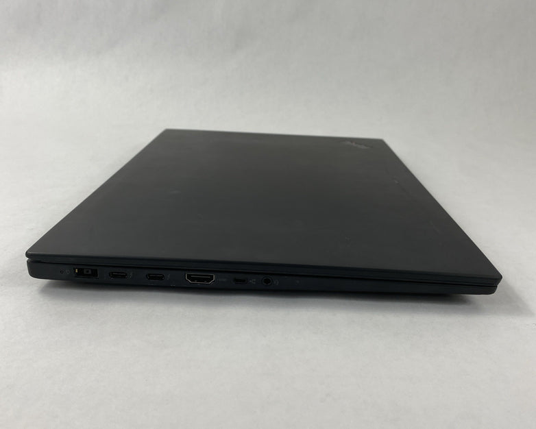 Lenovo ThinkPad P1 15.6" Touch Xeon E 2176M 2.70 GHz 16 GB RAM No HDD No OS