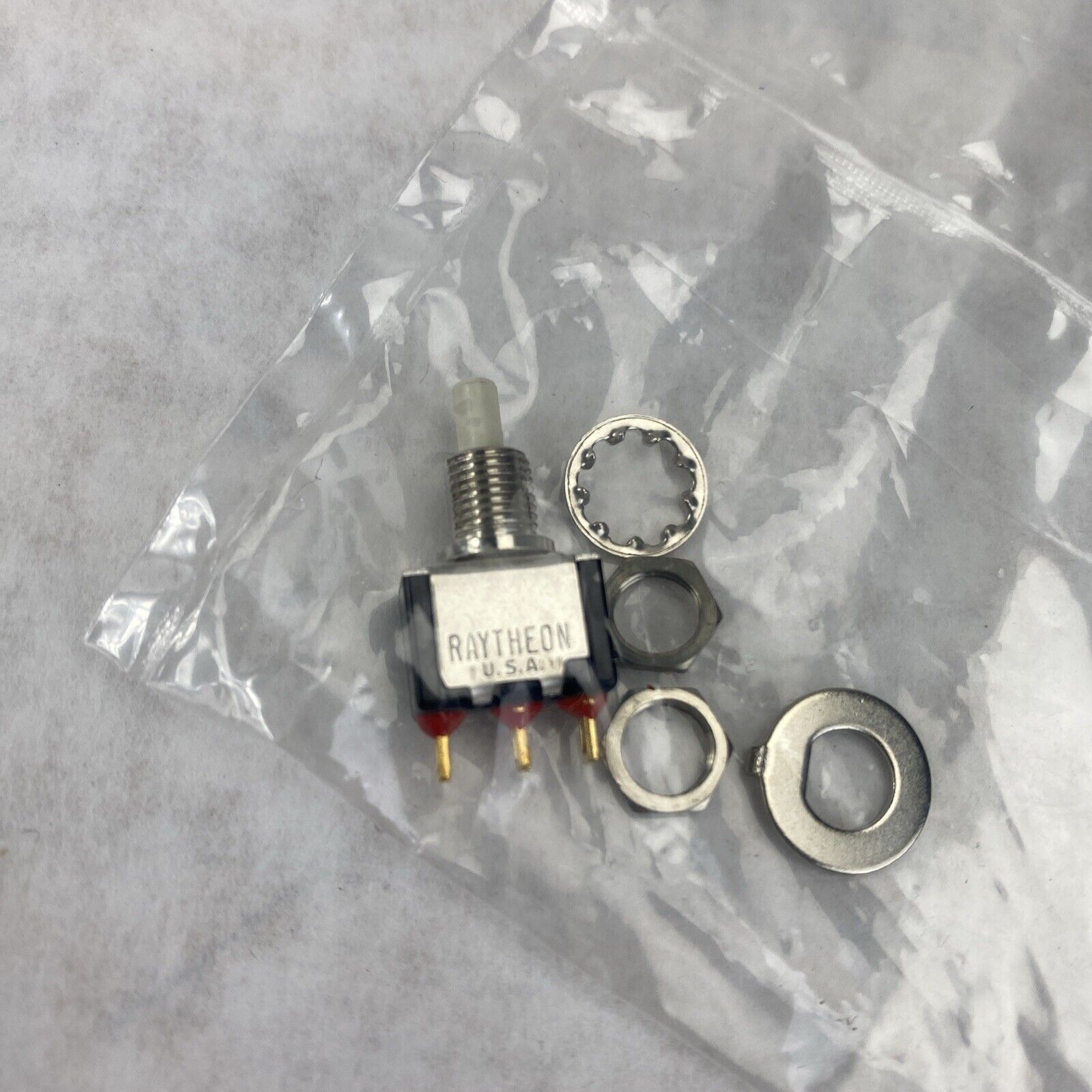 Lot( 8 ) Raytheon 120VAC 1A Toggle Click Press Switch USAmade