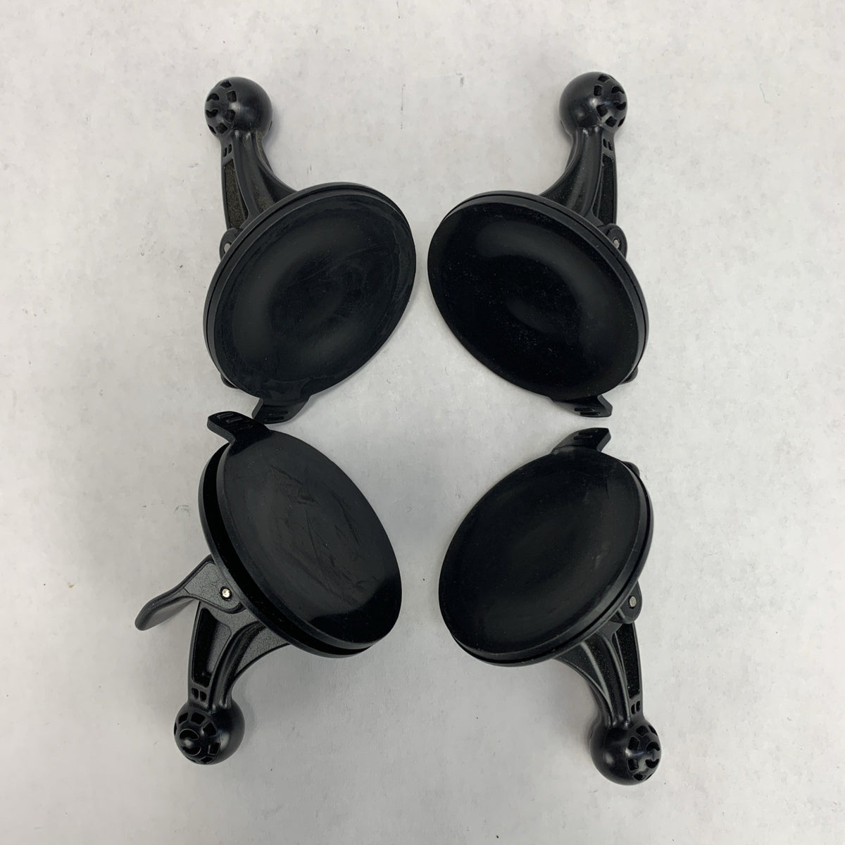 Garmin Drive GPS 17mm Swivel Windshield Suction Mount 010-10747-00 - Lot of 45