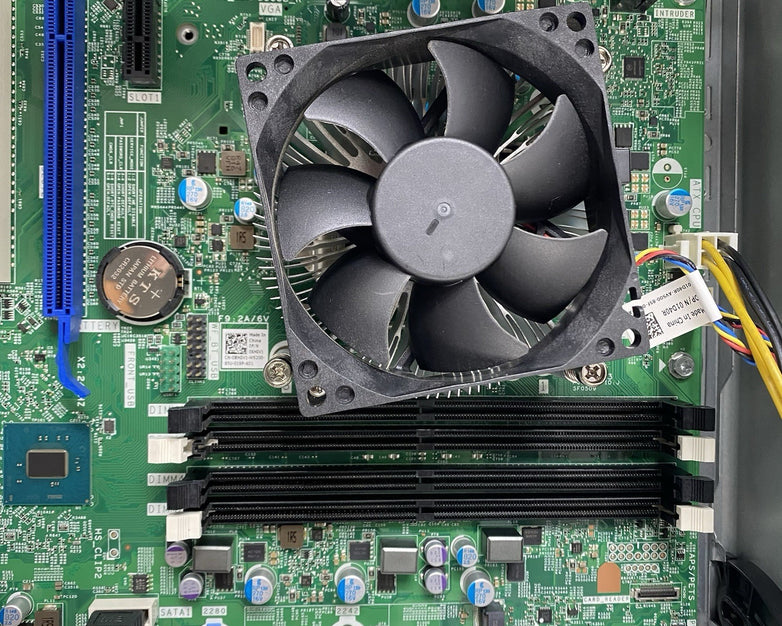 Dell OptiPlex 7050 MT Intel Core i5-7500 3.4GHz No RAM No HDD No OS