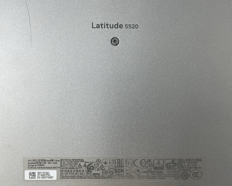 Dell Latitude 5520 15.6" i5-1135G7 2.4GHz 8GB RAM No SSD/OS/AC - Scratched Paint