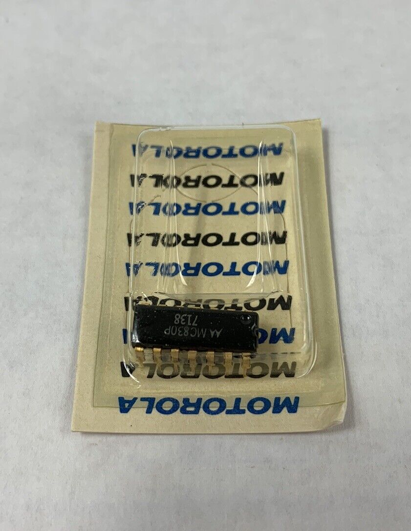 Motorola MC830P DTL Dual 4-Input NAND Gate Gold (Lot of 19)