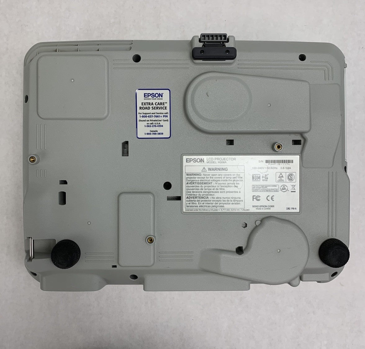 Epson H388A PowerLite 915W LCD Lamp Projector 81 Lamp Hours No Remote8