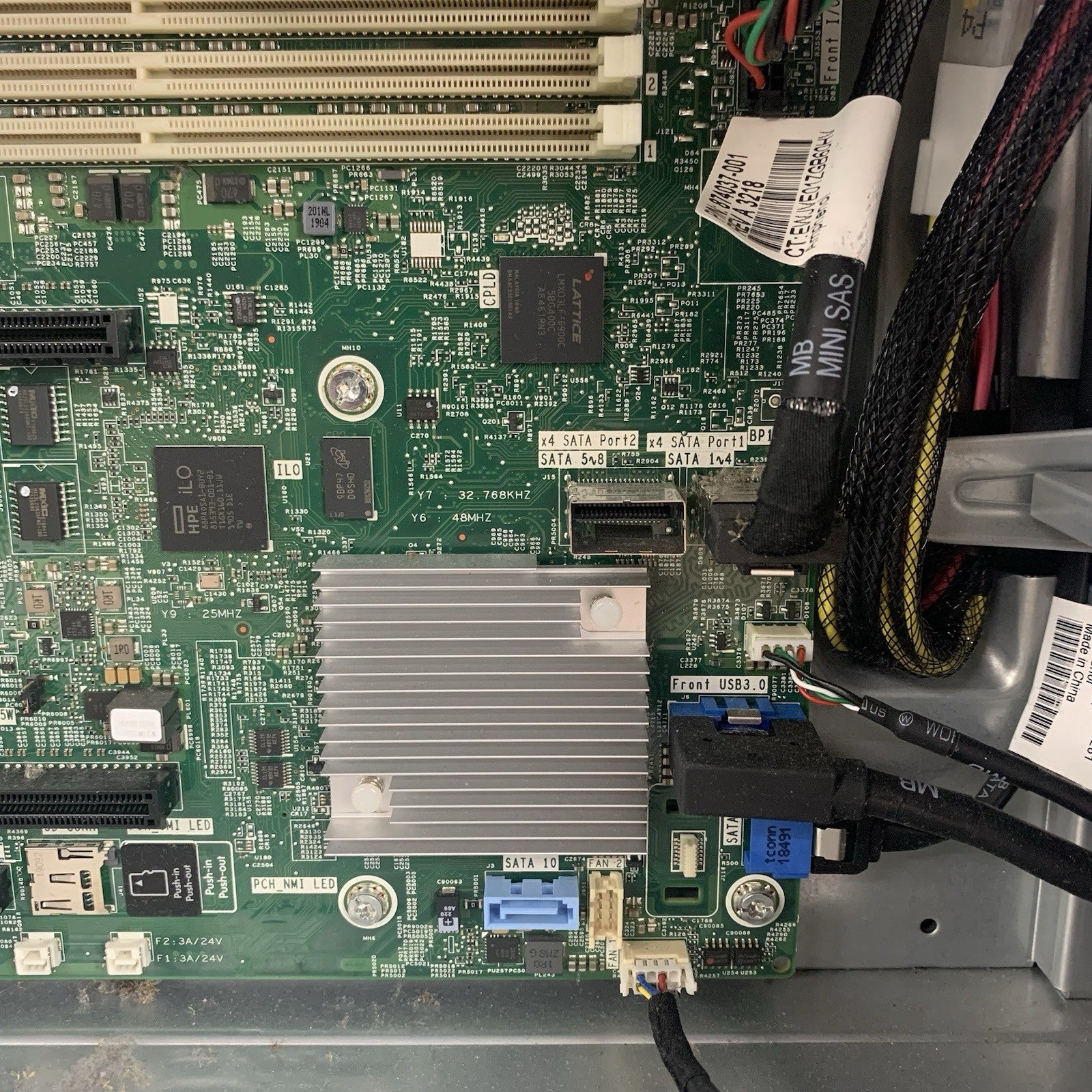 HP ML110 Gen10 8xSFF Server 1x Bronze 3104 1.7 GHz 24 GB Ram No HDD No OS13