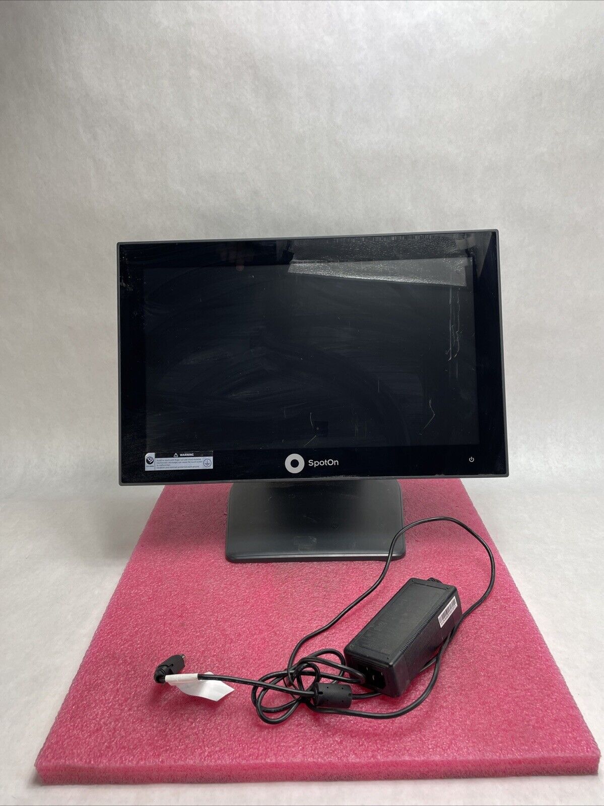RealBom RB-P101G AIO Intel Celeron J1900 1.99GHz 4GB RAM No HDD No OS