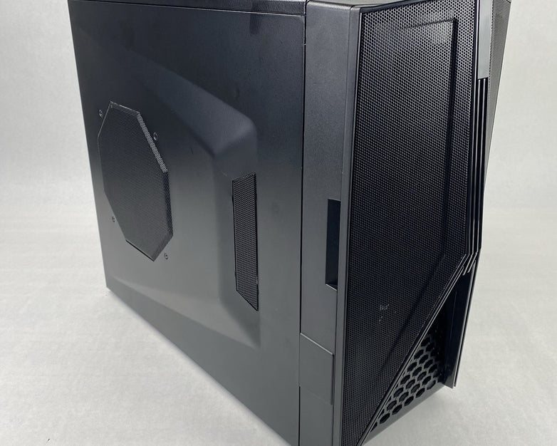 NZXT Hades Mid ATX Computer Tower with 550W Power Supply