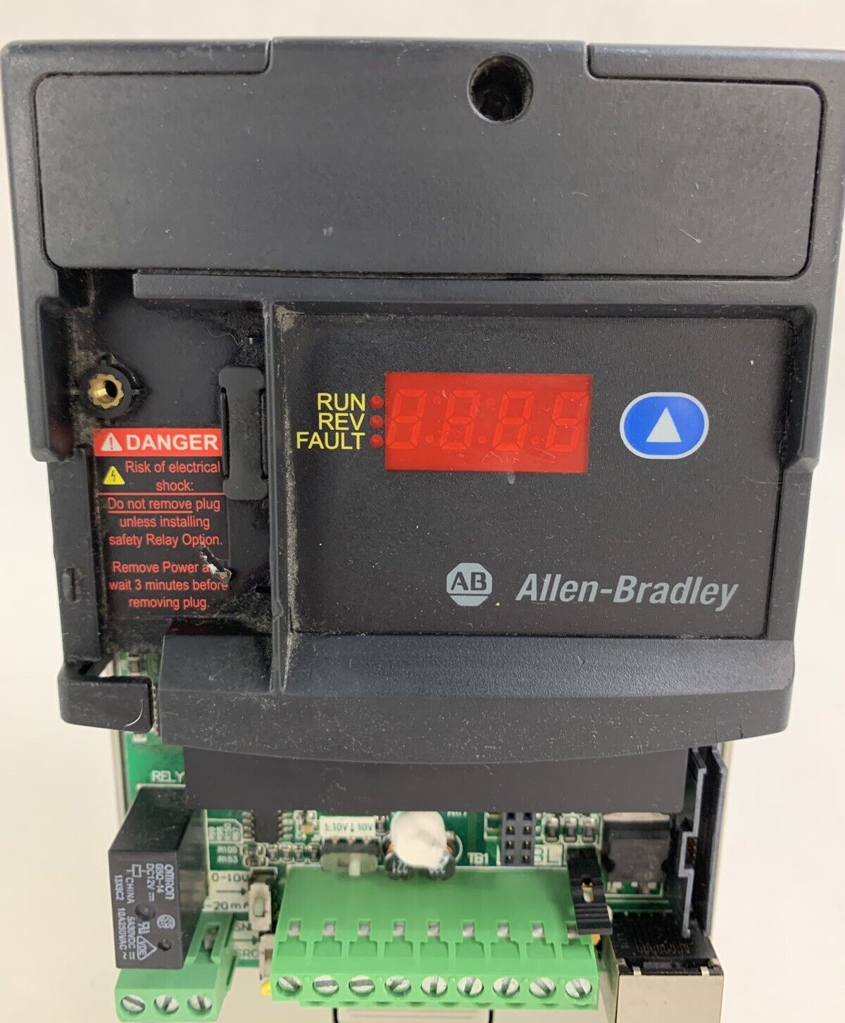 Allen Bradley 22D-D1P4N104 PowerFlex 40P AC Drive 0.4W/0.5 380-480V Untested