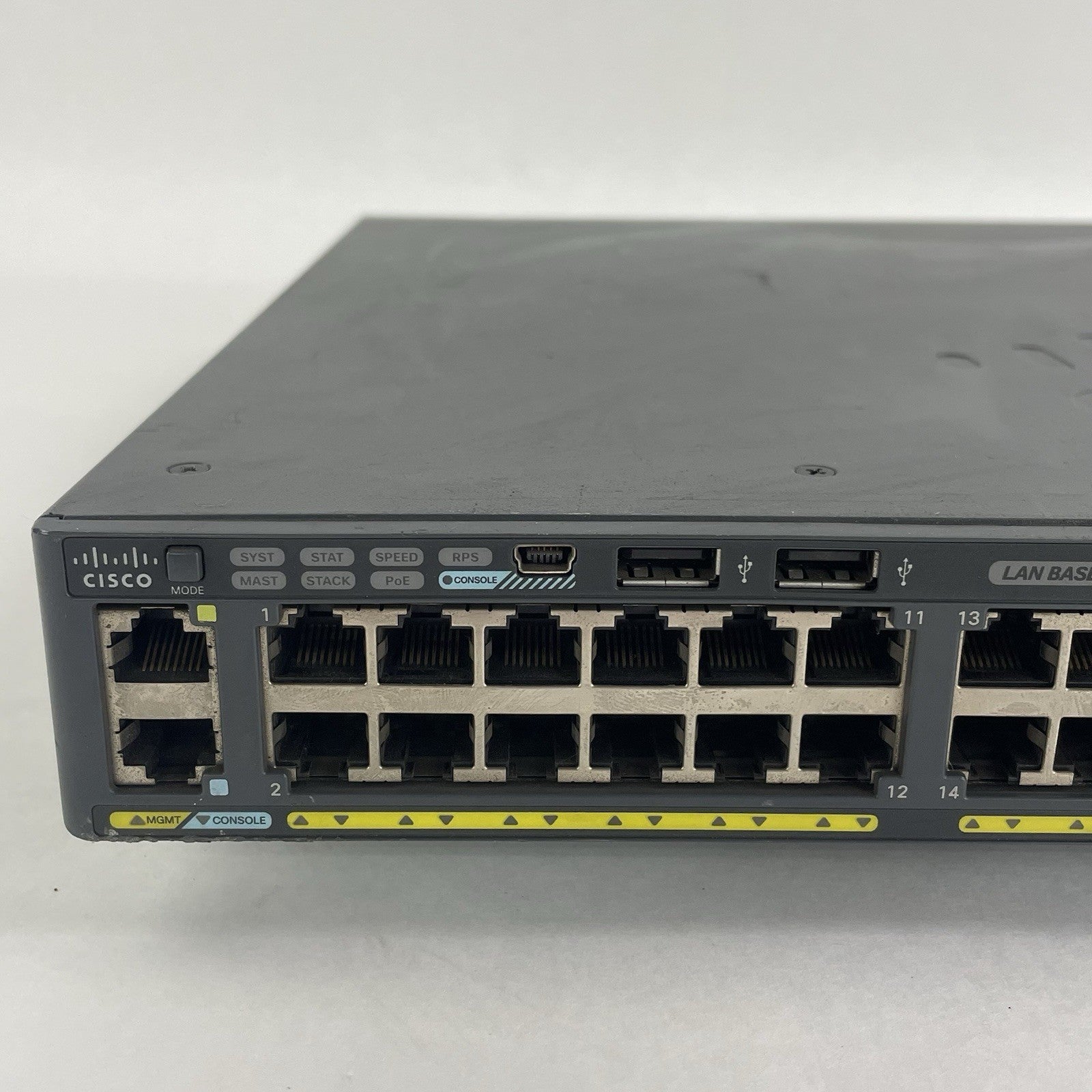 Cisco WS-C2960X-48FPS-L  48 port GIG POE+ Switch Tested & Reset2