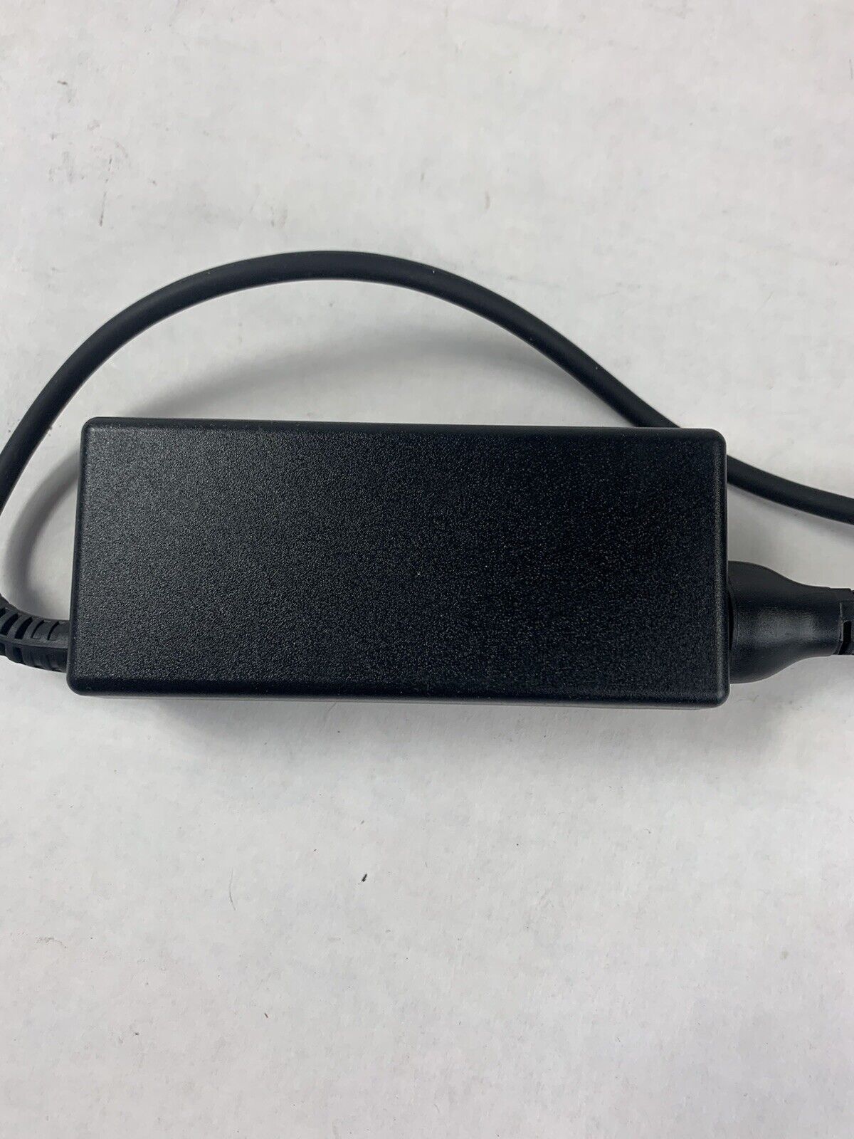 Lot of 2 HP PPP009L-E 19.5V 65W Power Adapter