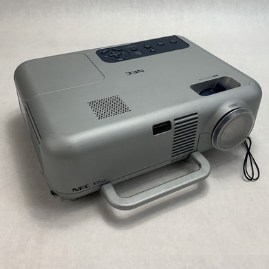 NEC VT660 LCD Lamp Projector 553 Lamp Hours - No Remote