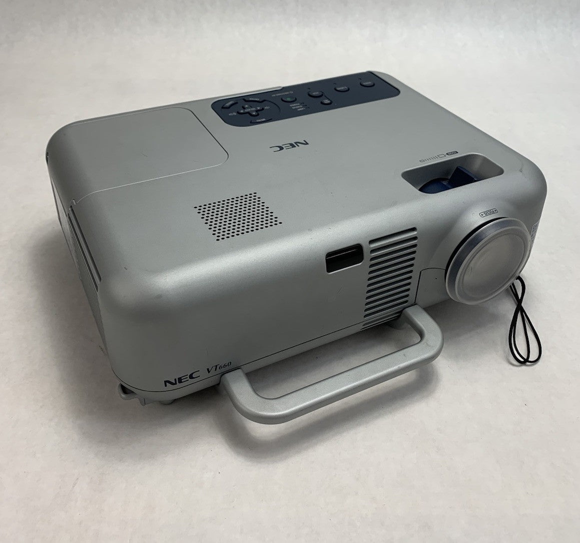 NEC VT660 LCD Lamp Projector 553 Lamp Hours - No Remote0