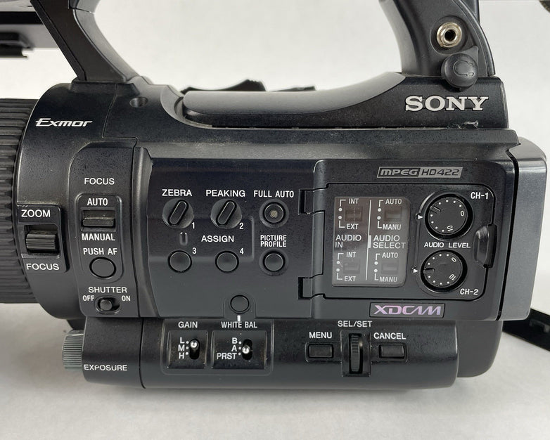 Sony PMW-100 XDCAM HD422 Handheld Camcorder No Battery/AC- Untested Parts/Repair