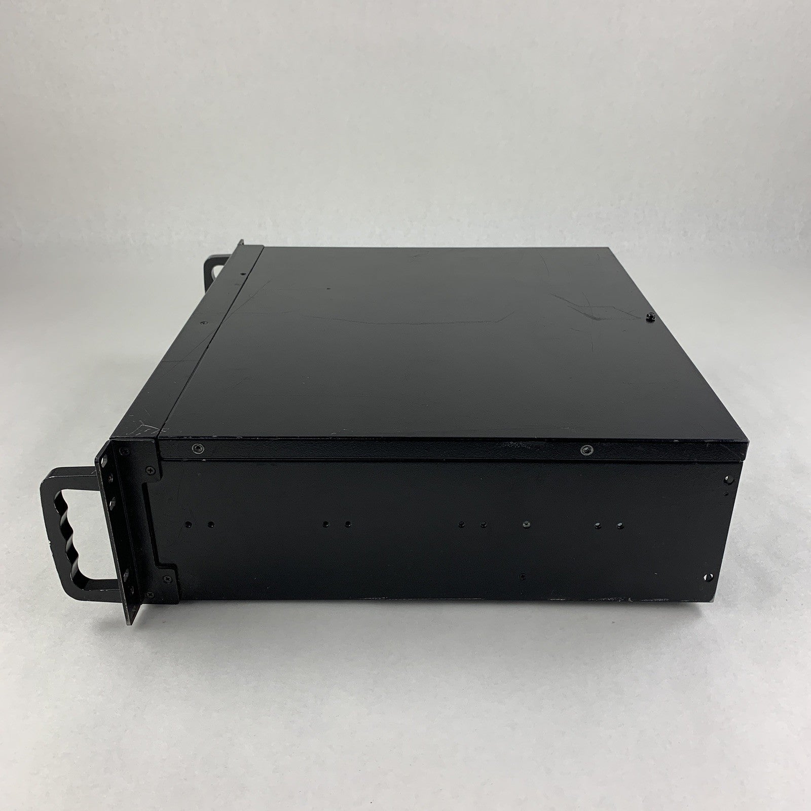 Unbranded 4U Rackmount Industrial Server Chassis No Key Unlocked