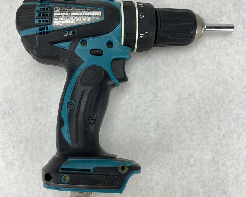 Makita XPH01 Cordless Hammer Driver Drill With Charger and Case - No Battery