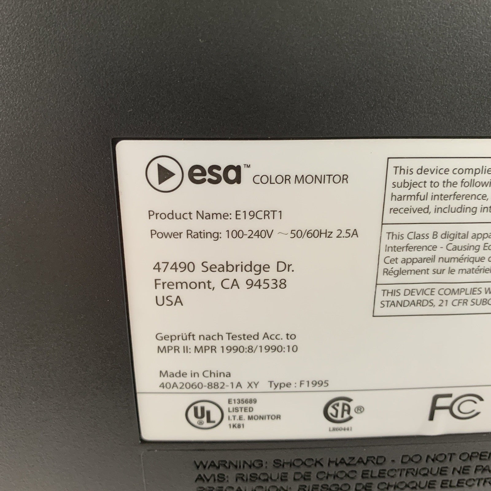 Esa E19CRT1 18" CRT VGA Color Computer Monitor Retro Gaming Grade B