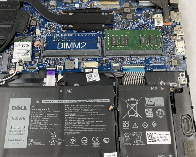 Dell Latitude 3510 15.6" i5-10210U 1.60 GHz 8 GB RAM No SSD/OS/AC - Bad Edge