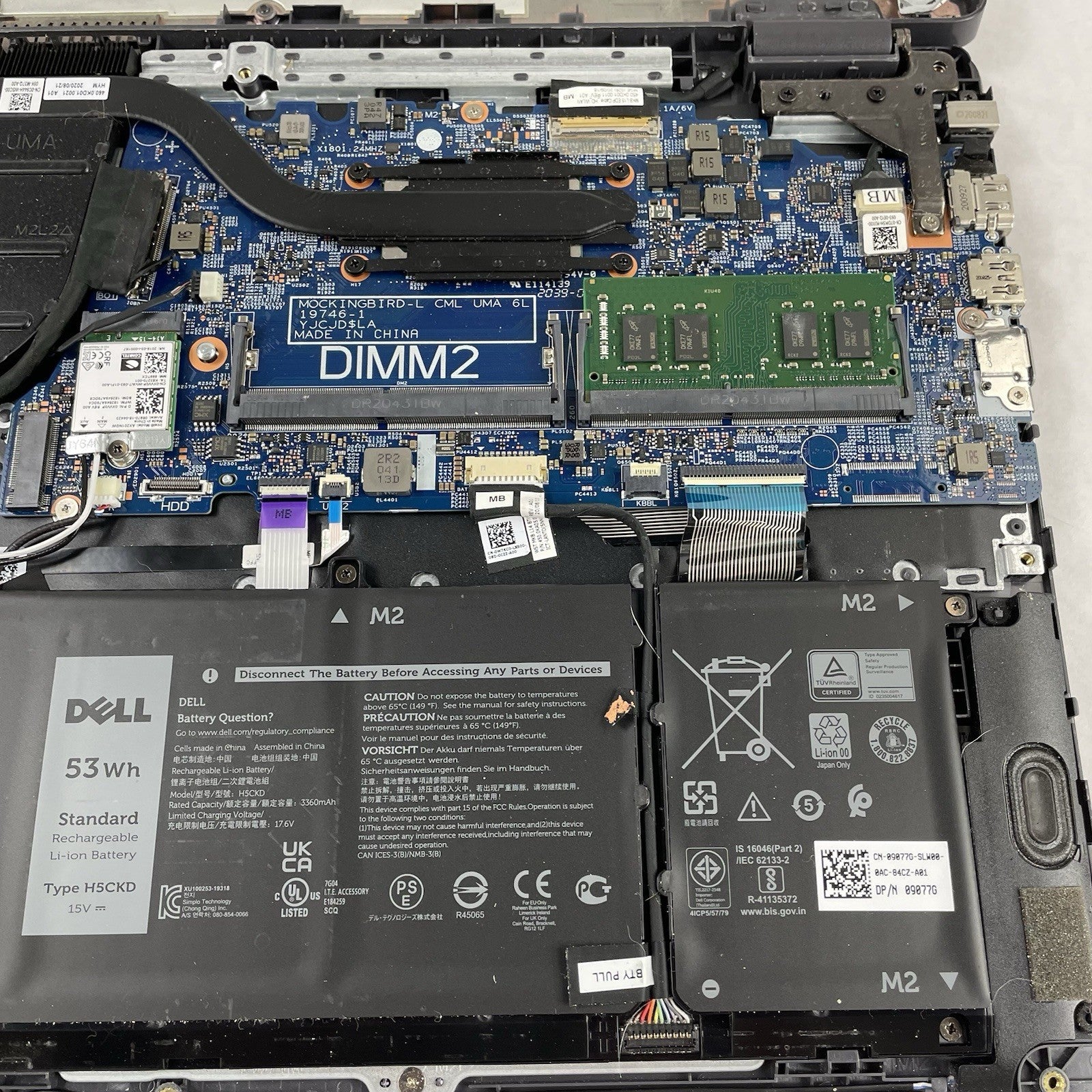 Dell Latitude 3510 15.6" i5-10210U 1.60 GHz 8 GB RAM No SSD/OS/AC - Bad Edge16