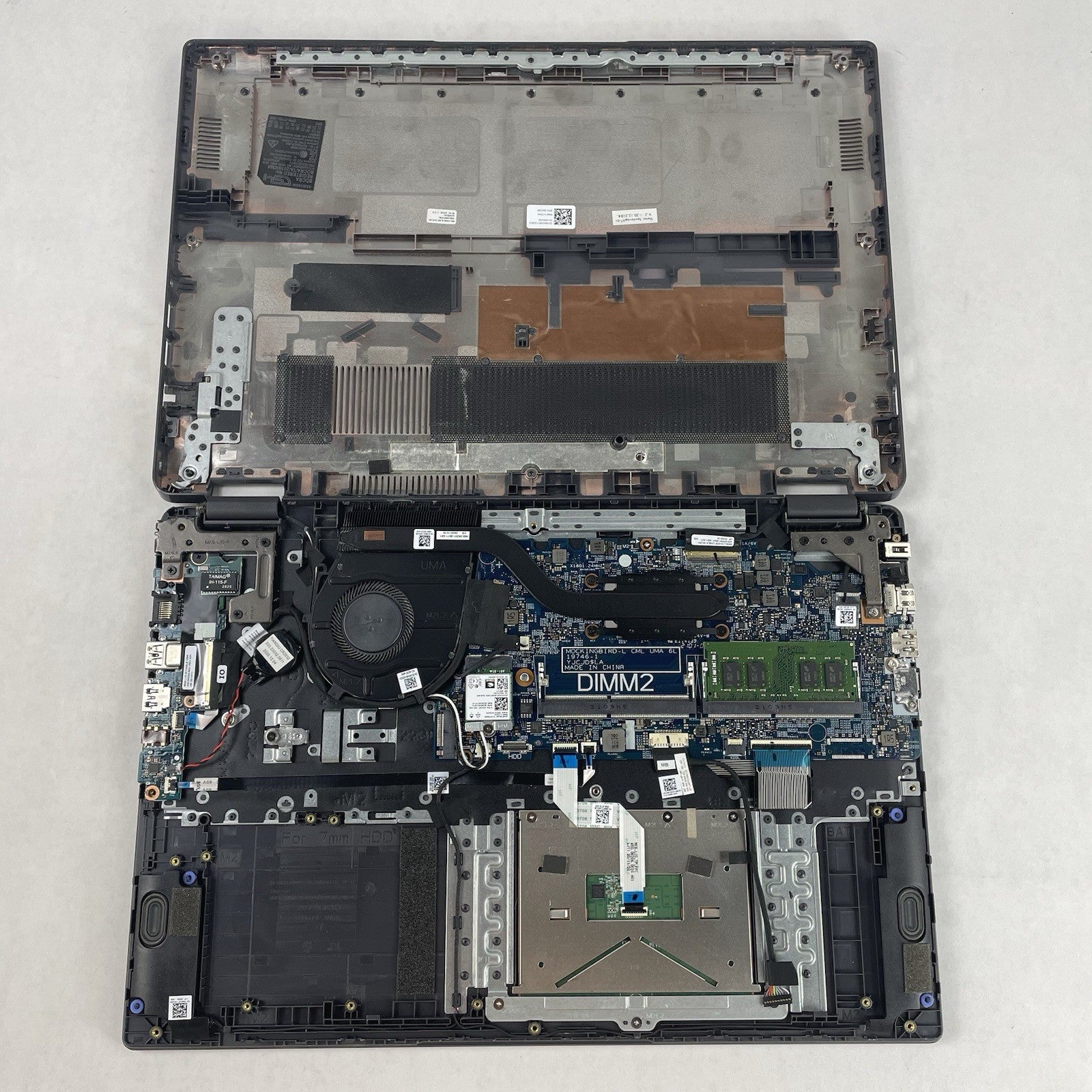 Dell Latitude 3510 15.6" i7-10510U 1.80 GHz 8 GB RAM No SSD/OS/AC/Batt15