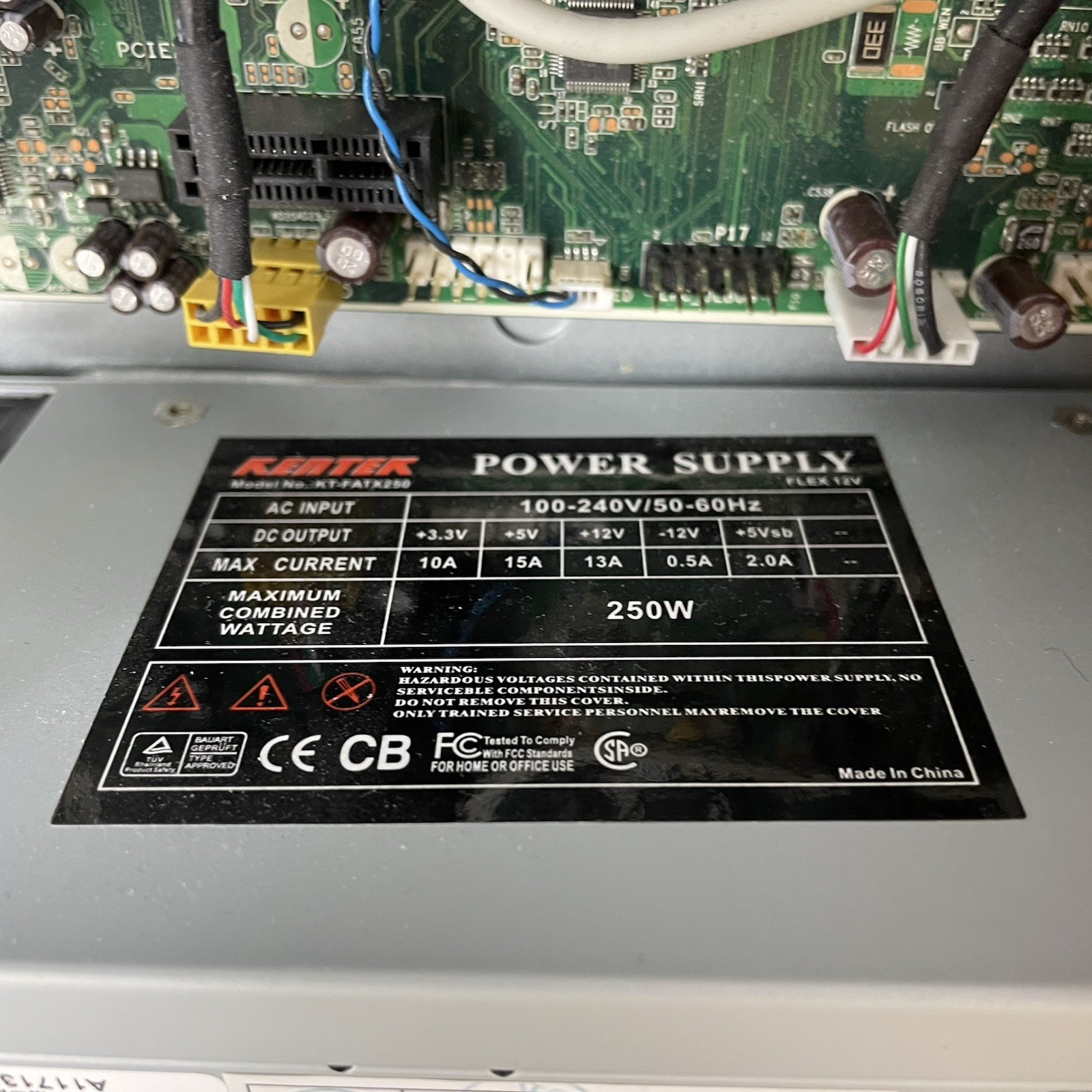 HP s5-1554 SFF Pentium G2020 2.90 GHz 4 GB RAM No HDD/OS11