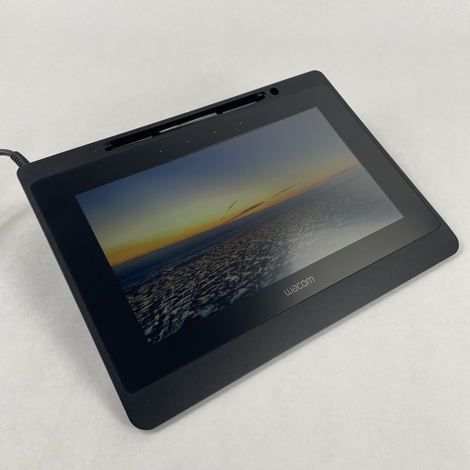 Wacom DTU-1141B 10.1" FHD Drawing Tablet - READ0