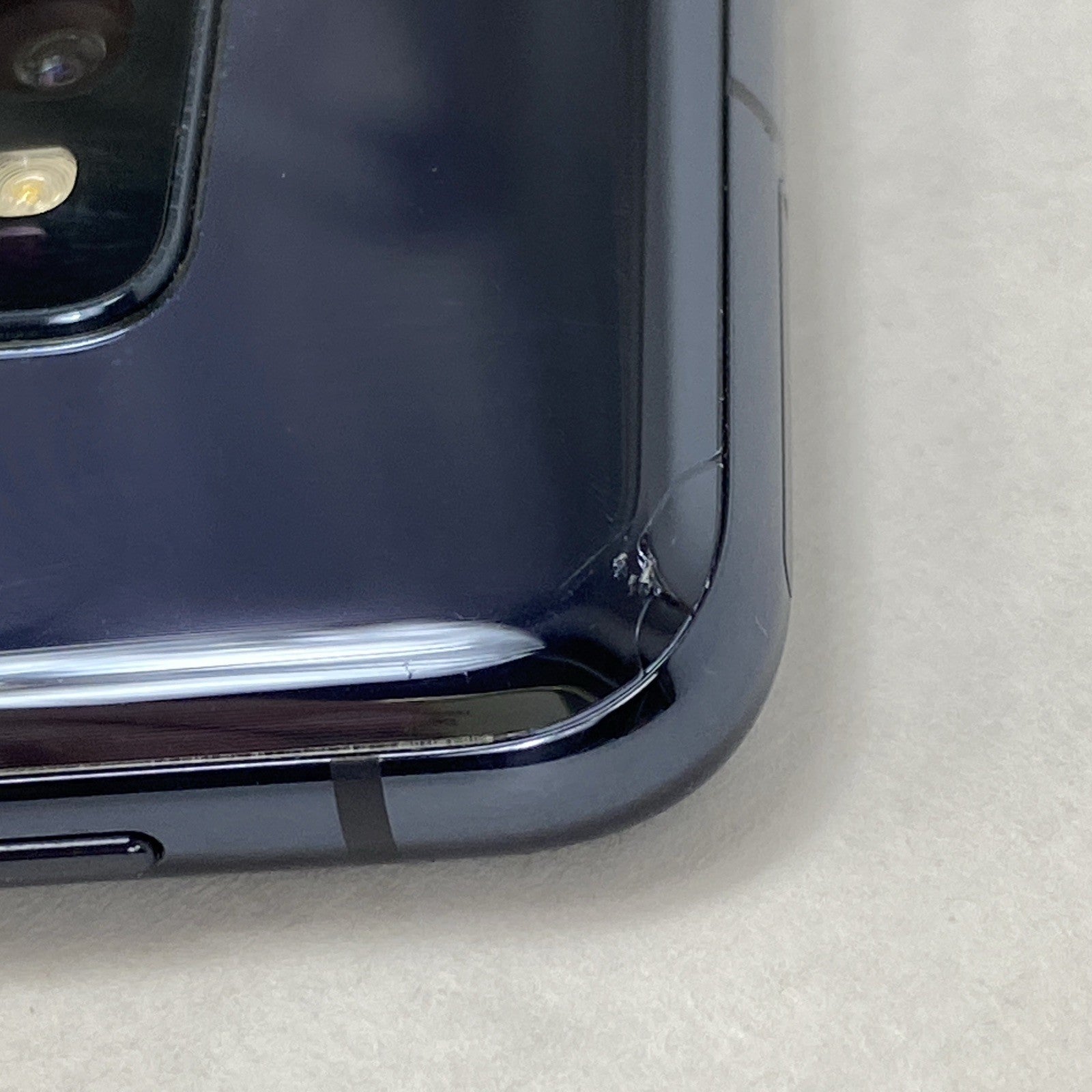 Samsung Galaxy S10e SM-G970U 128GB Verizon 5.8" Prism Blue11