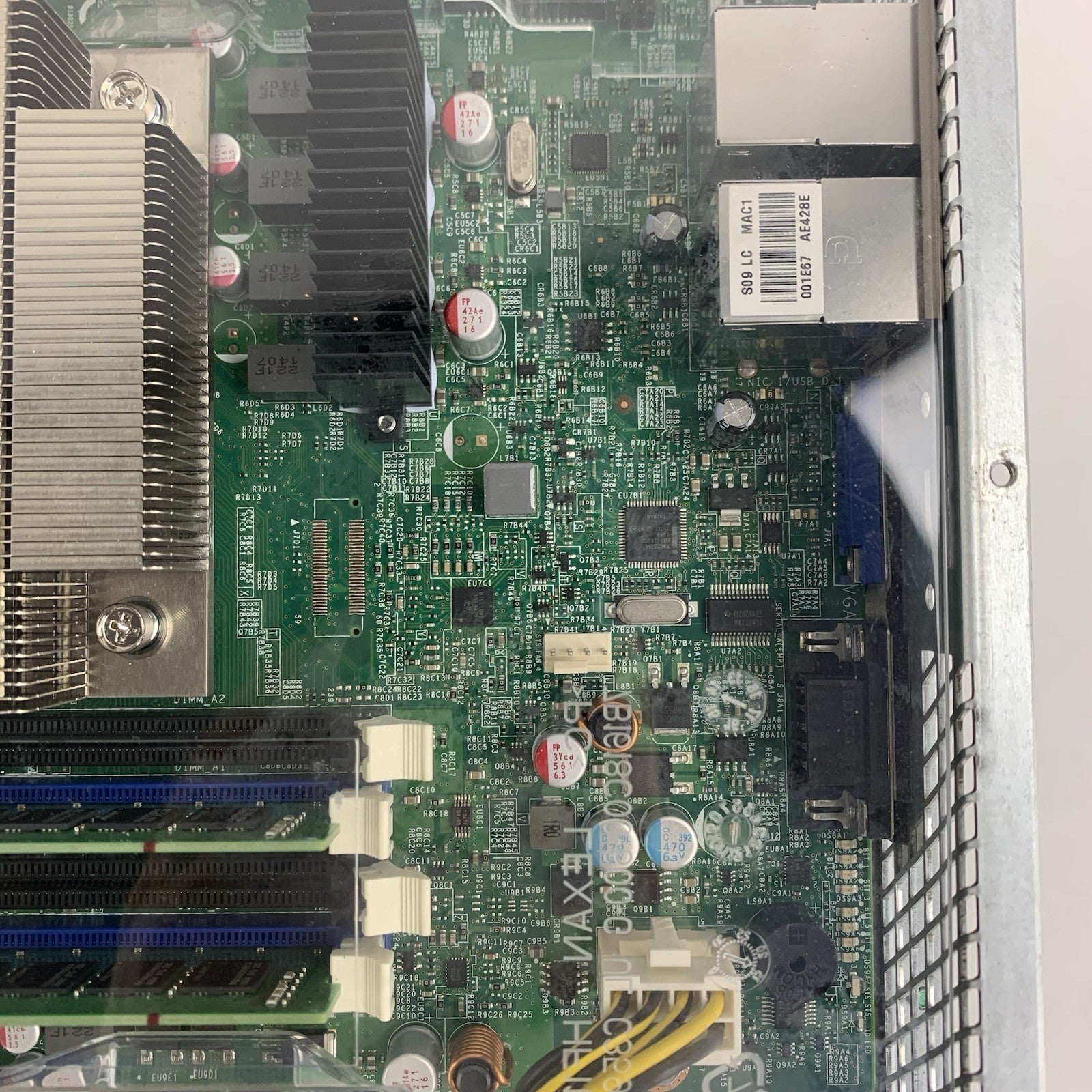 Intel R1304BTLSHBNR S1200BTL Server 1x E3-1225 3.1 GHz 16 GB Ram No OS No HDD20