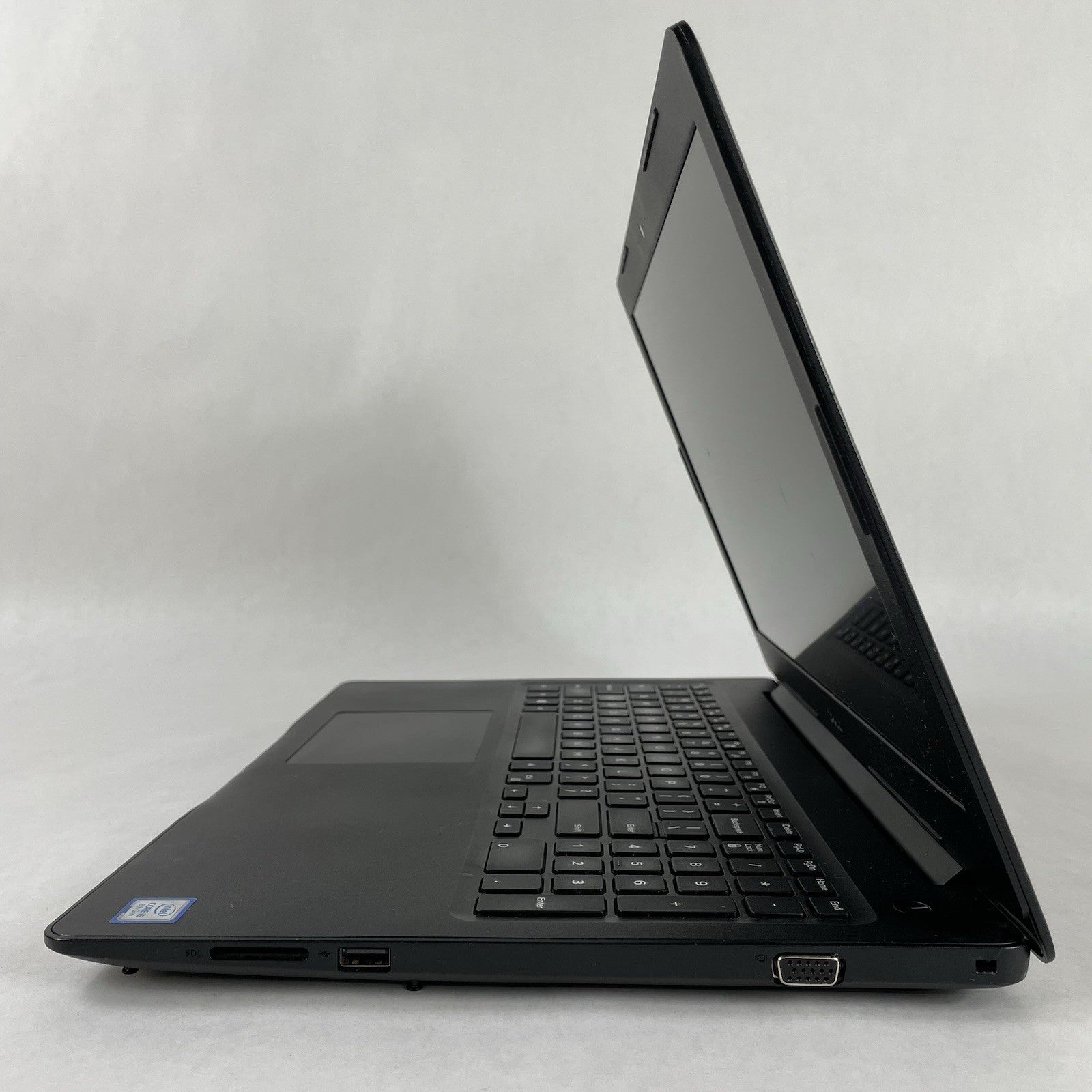 Dell Latitude 3590 15.6" i5-8250U 1.60 GHz 8 GB RAM No SSD No OS - Bad Corner7