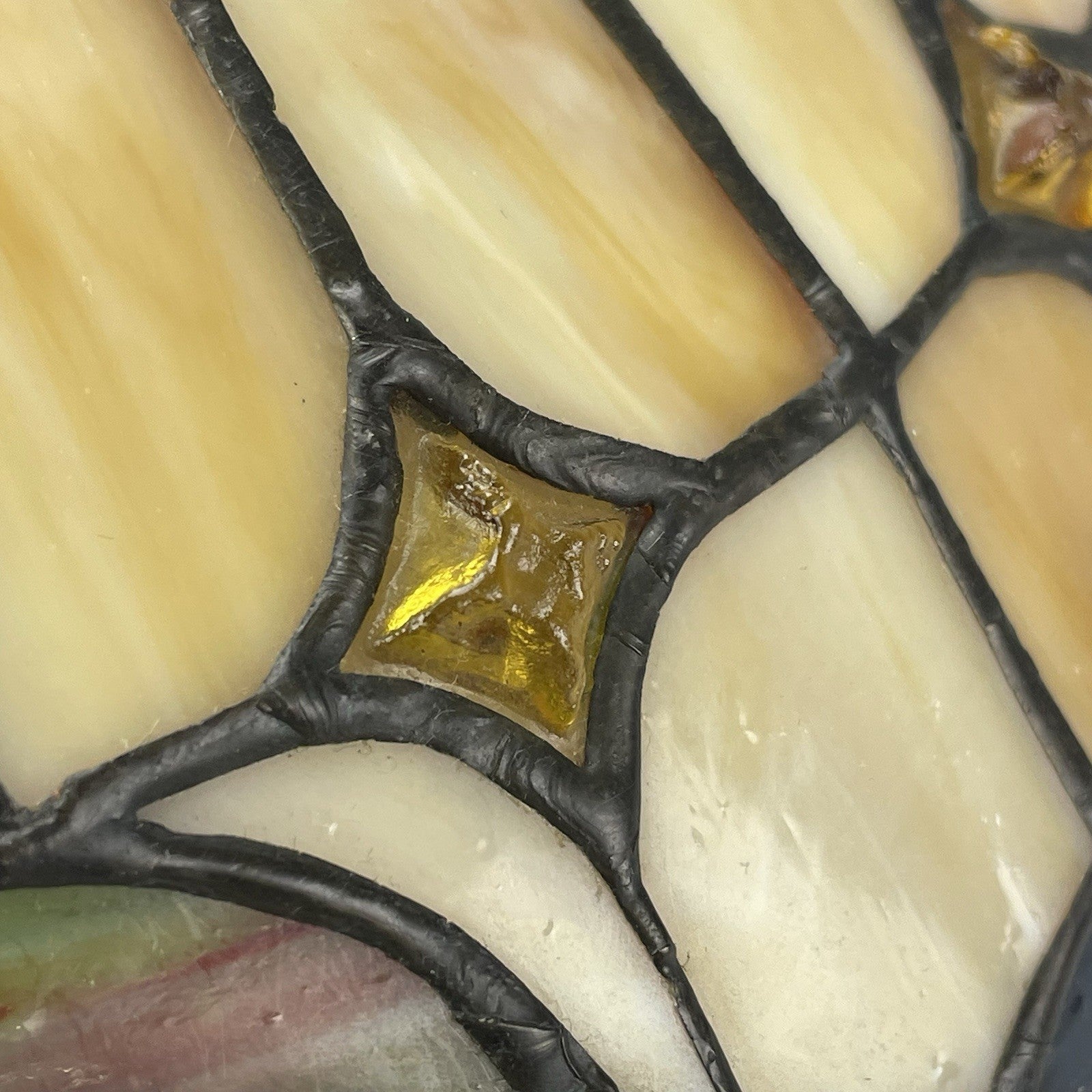 16” Tiffany Style Stained Glass Lamp Shade3