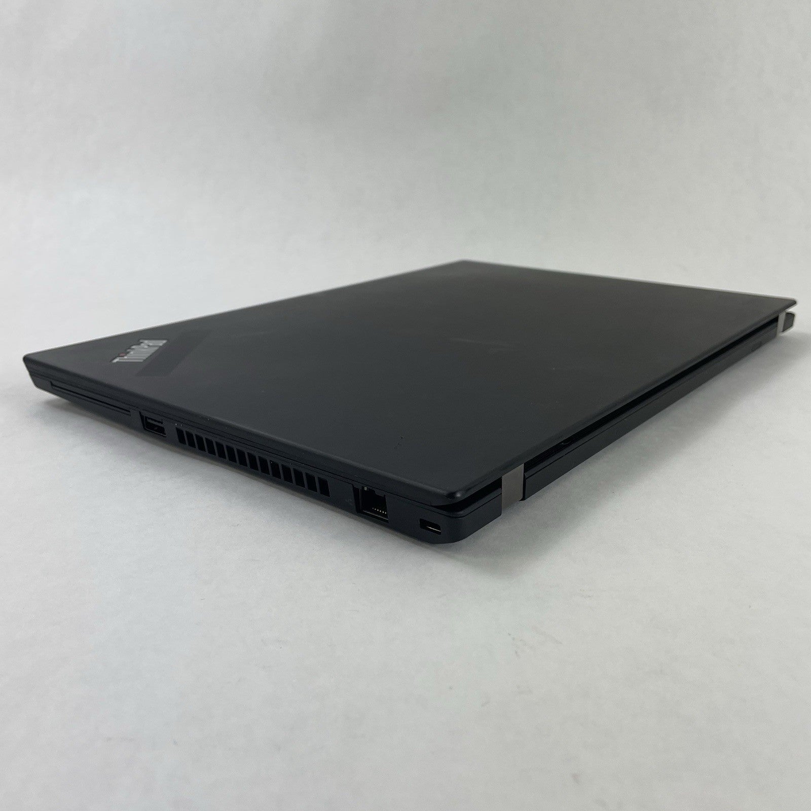 Lenovo ThinkPad T14 Gen1 14" i5-10310U 1.70GHz 8GB RAM No SSD/OS/AC - Bad Corner10