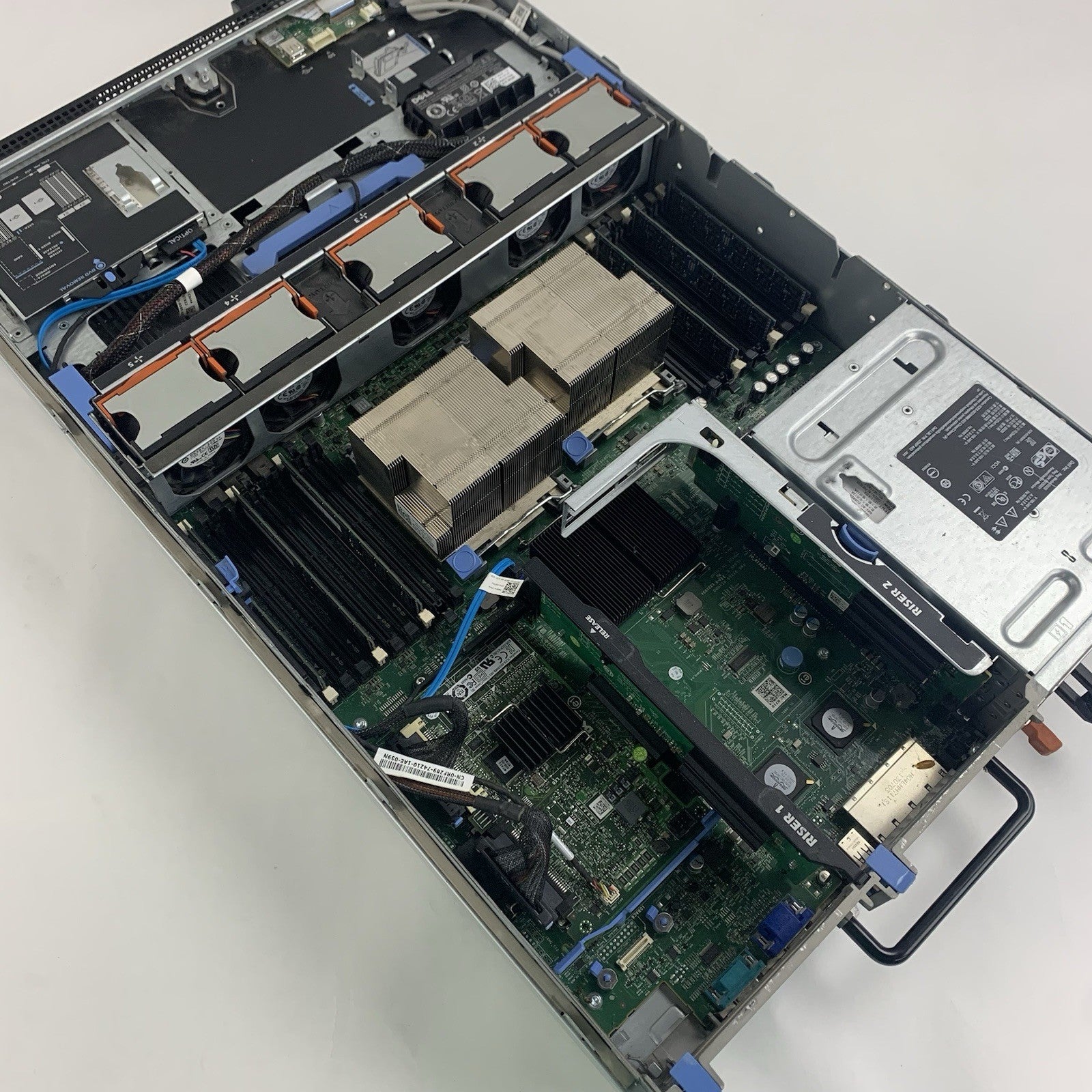 Dell Poweredge R710 Server 2x E5620 2.4 GHz 48 GB Ram Bad ODD No HDD No OS12