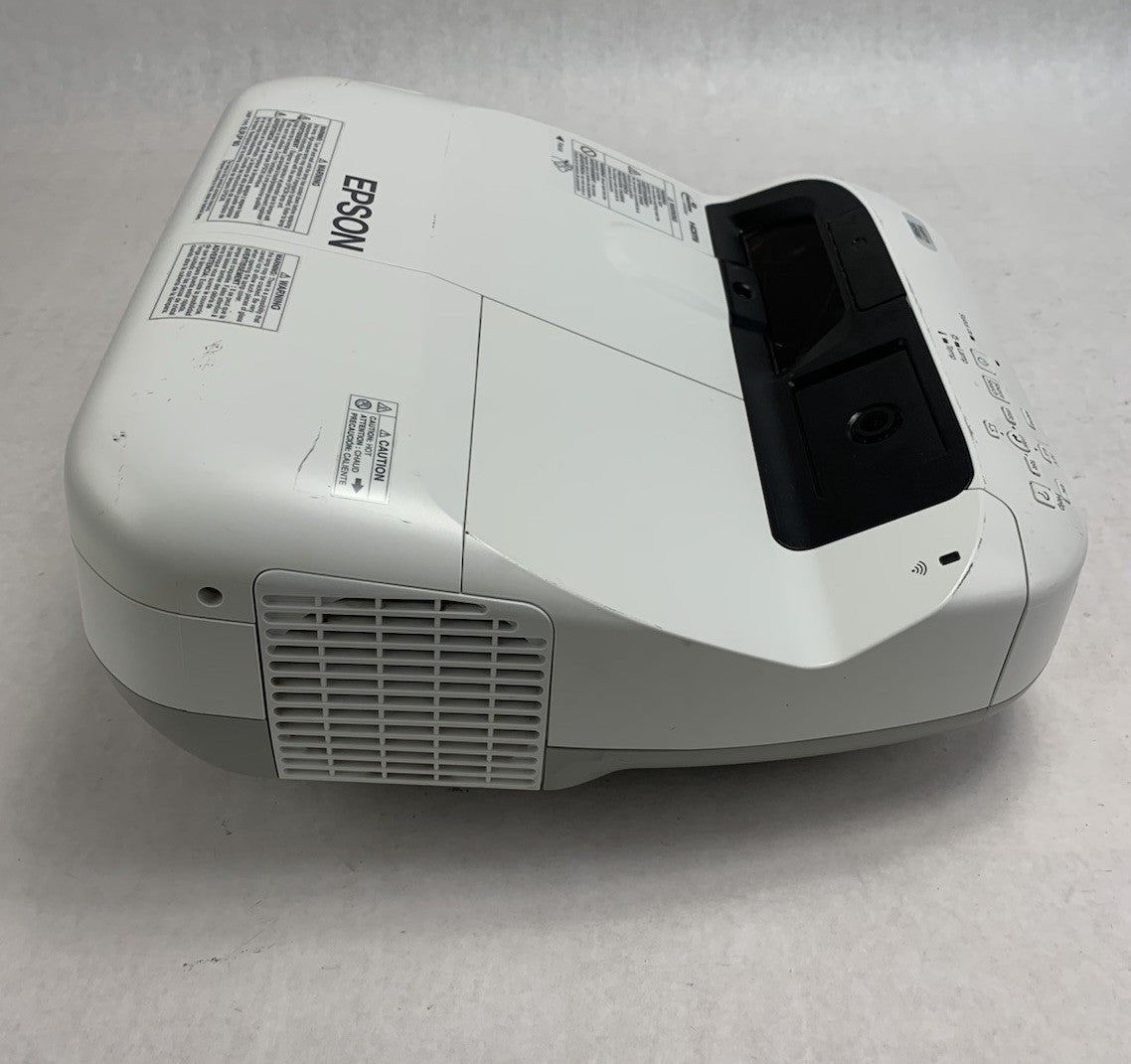Epson H599A BrightLink 595Wi LCD Lamp Projector 565 Lamp Hours No Remote2