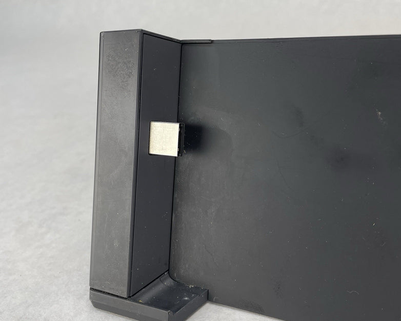 Microsoft Surface Docking Station 1617 Untested