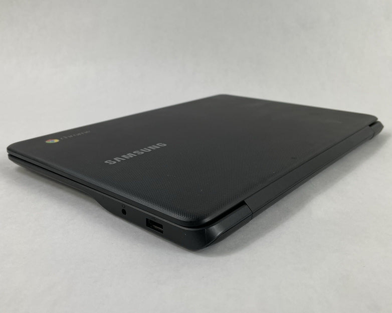 Samsung NoteBook 500C XE500C13 11.6" Celeron N3060 1.60 GHz 4 GB RAM 16 GB SSD