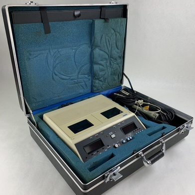 Lanier LCR-4D Dual Record Cassette Transcriber Hard Case w/ 4x Mics + Cords