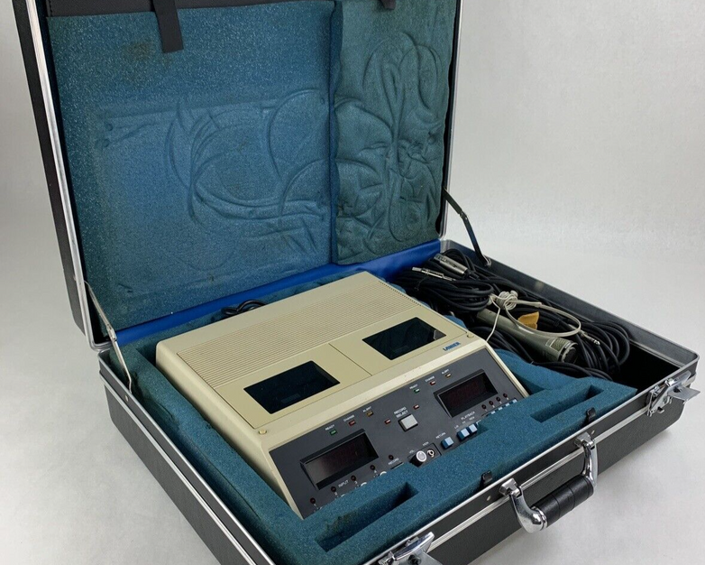 Lanier LCR-4D Dual Record Cassette Transcriber Hard Case w/ 4x Mics + Cords