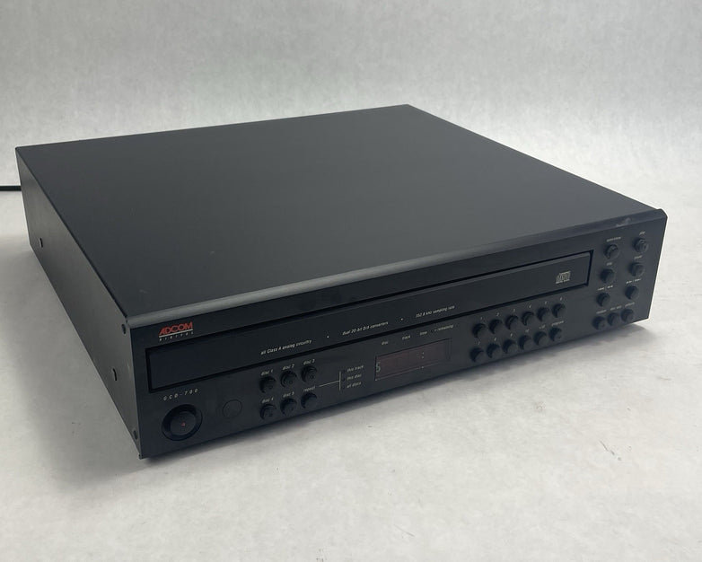 Adcom GCD-700 5 Disc CD Player Tested