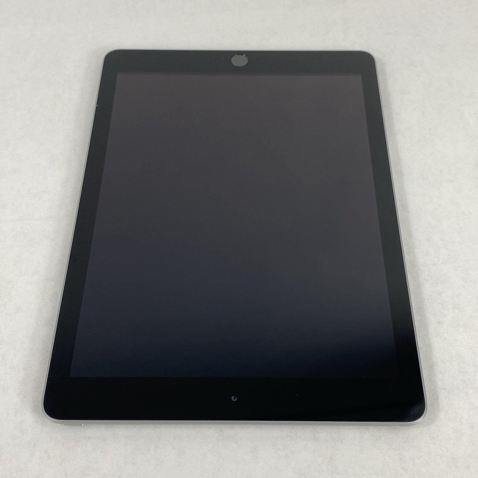 Apple iPad 6th Gen A1893 128GB 9.7" Wi-Fi Space Gray IOS 17.7.10 Read7