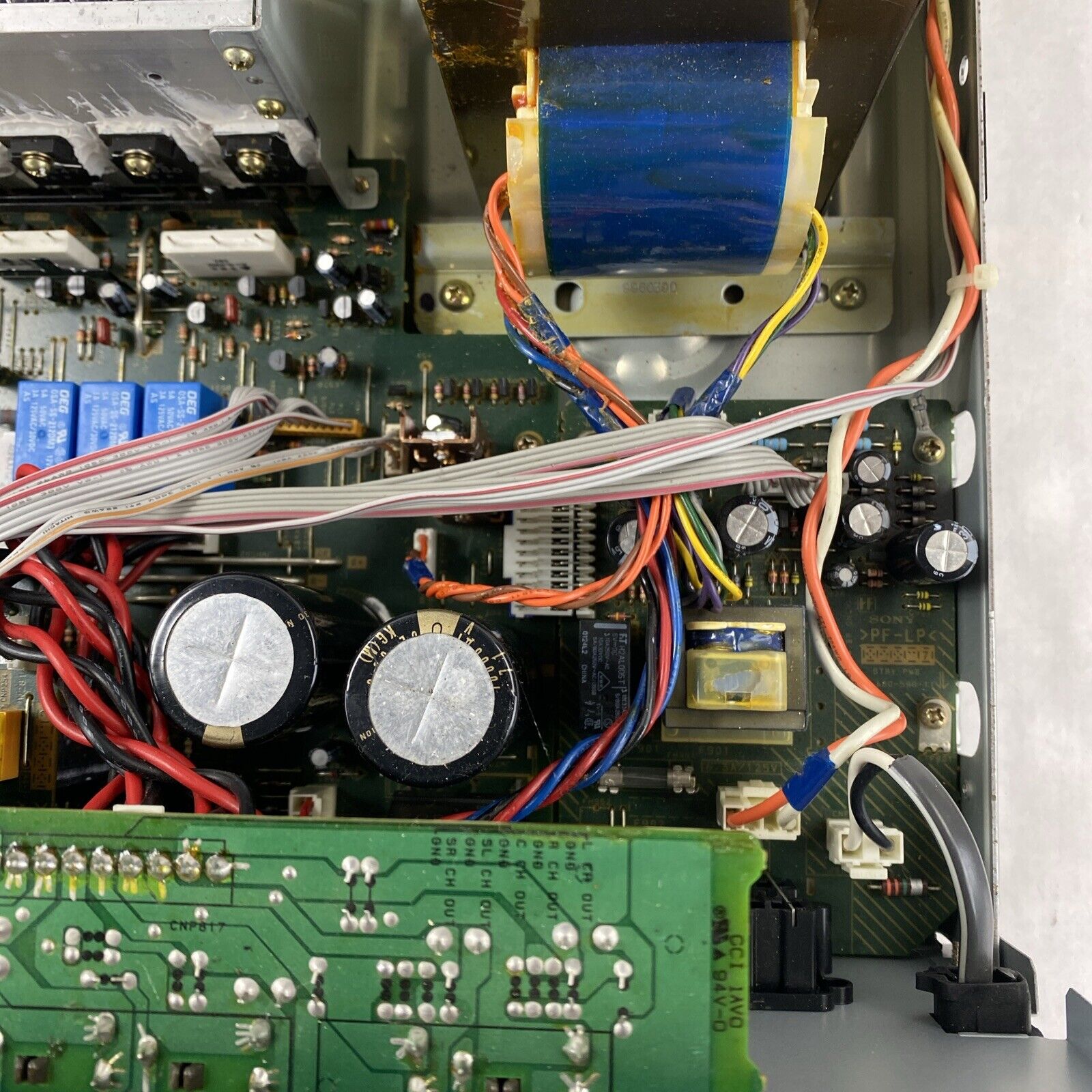 Sony STR-DE975 6.1 Ch Surround AV Home Theater Stereo NEEDS REPAIR